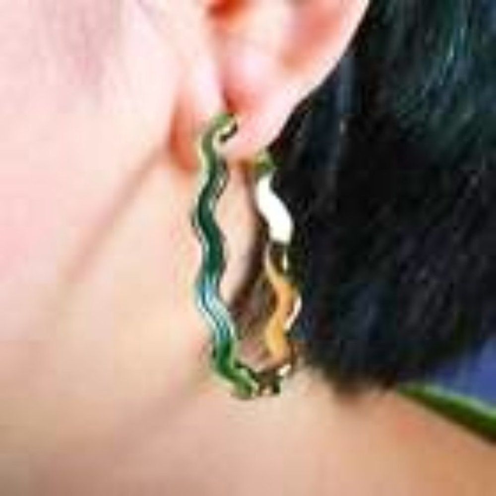 Womens Gold & White Hoop Earrings